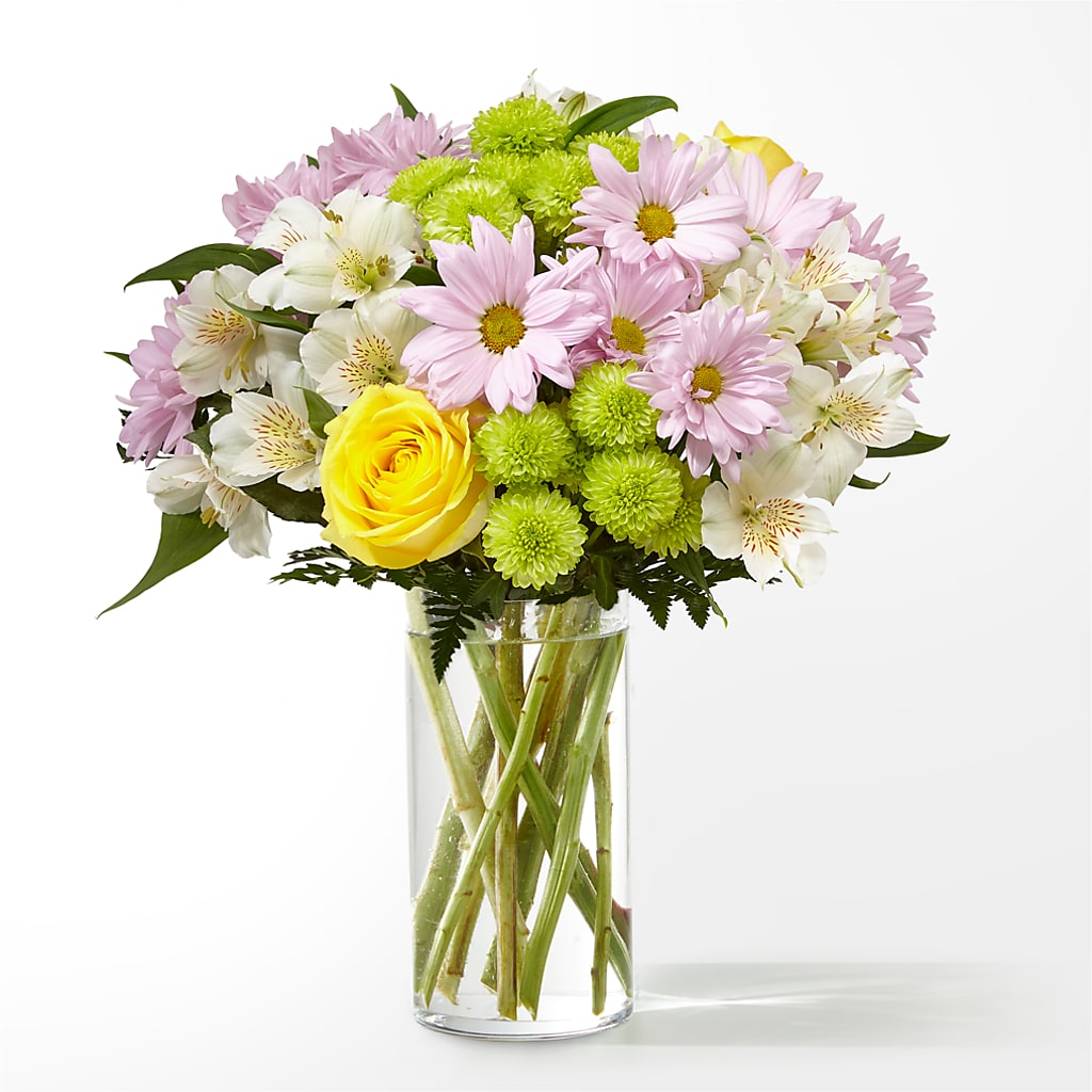Sweet Spring Delight Bouquet – Flowers By Robert Taylor Inc, West Covina CA