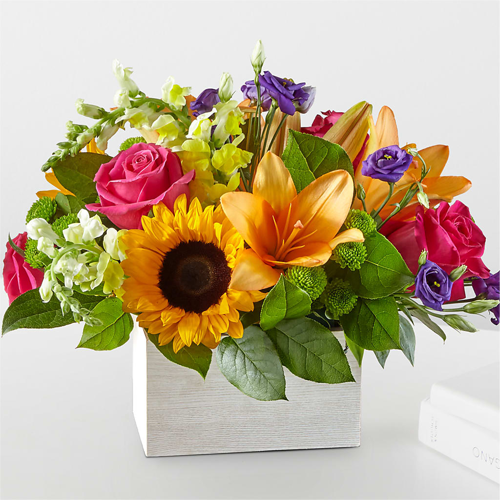 Best Day Box Bouquet – Flowers By Robert Taylor Inc, West Covina CA