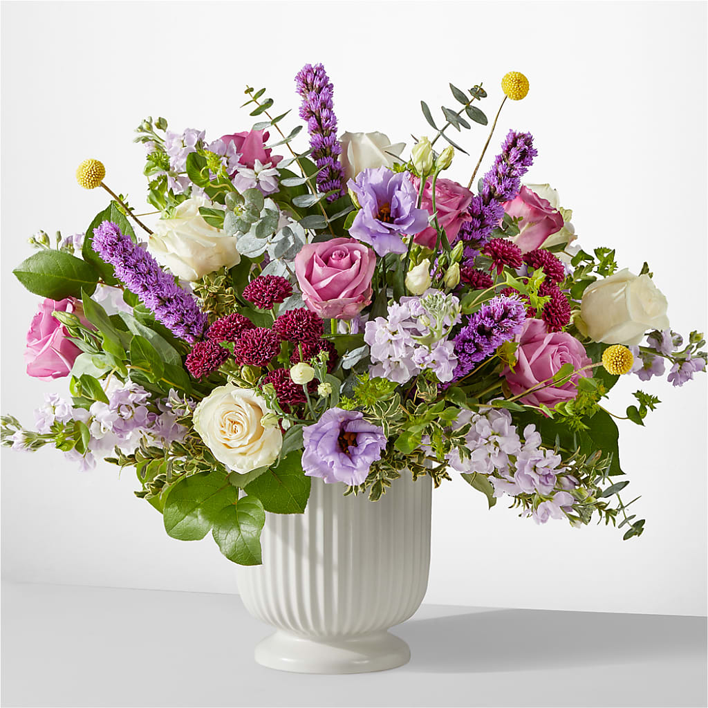 Work of Art Bouquet – Flowers By Robert Taylor Inc, West Covina CA