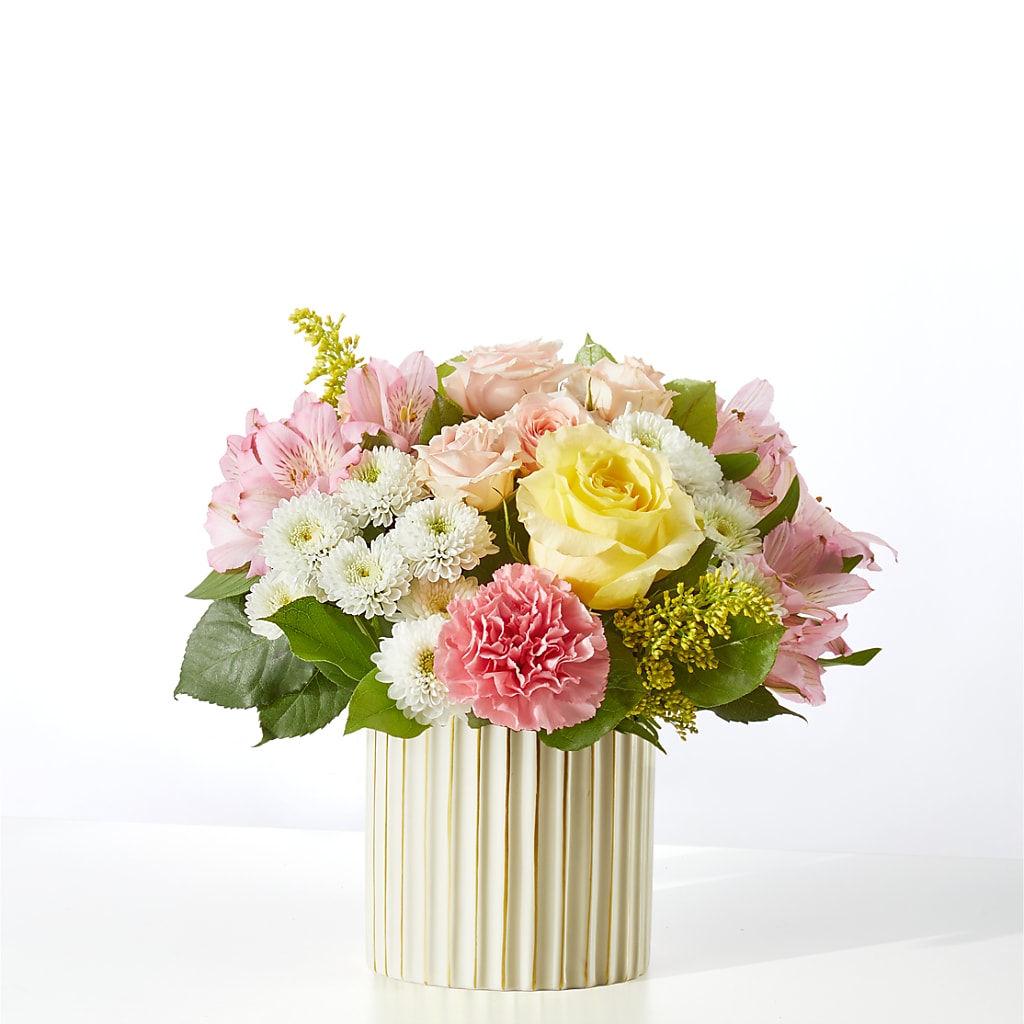Watercolors Bouquet – Flowers By Robert Taylor Inc, West Covina CA