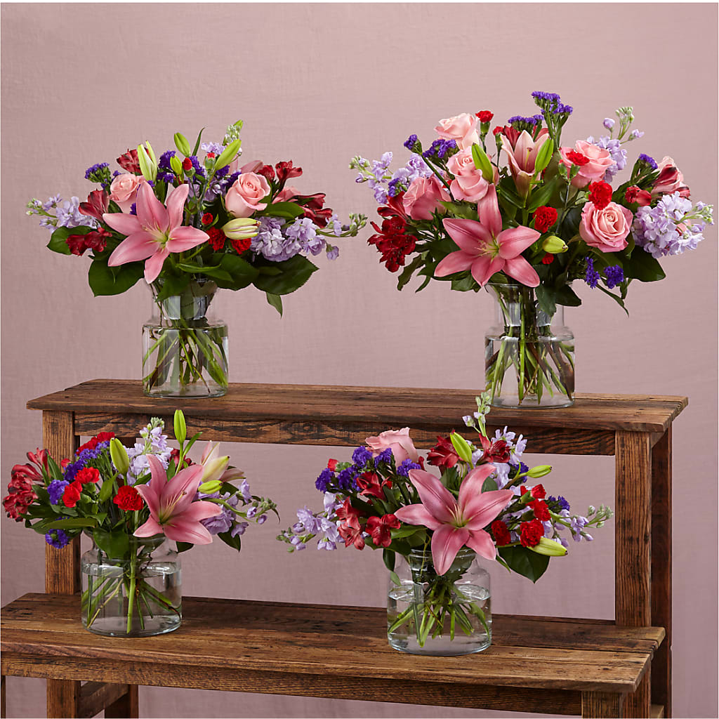 Romantique Bouquet – Flowers By Robert Taylor Inc, West Covina CA