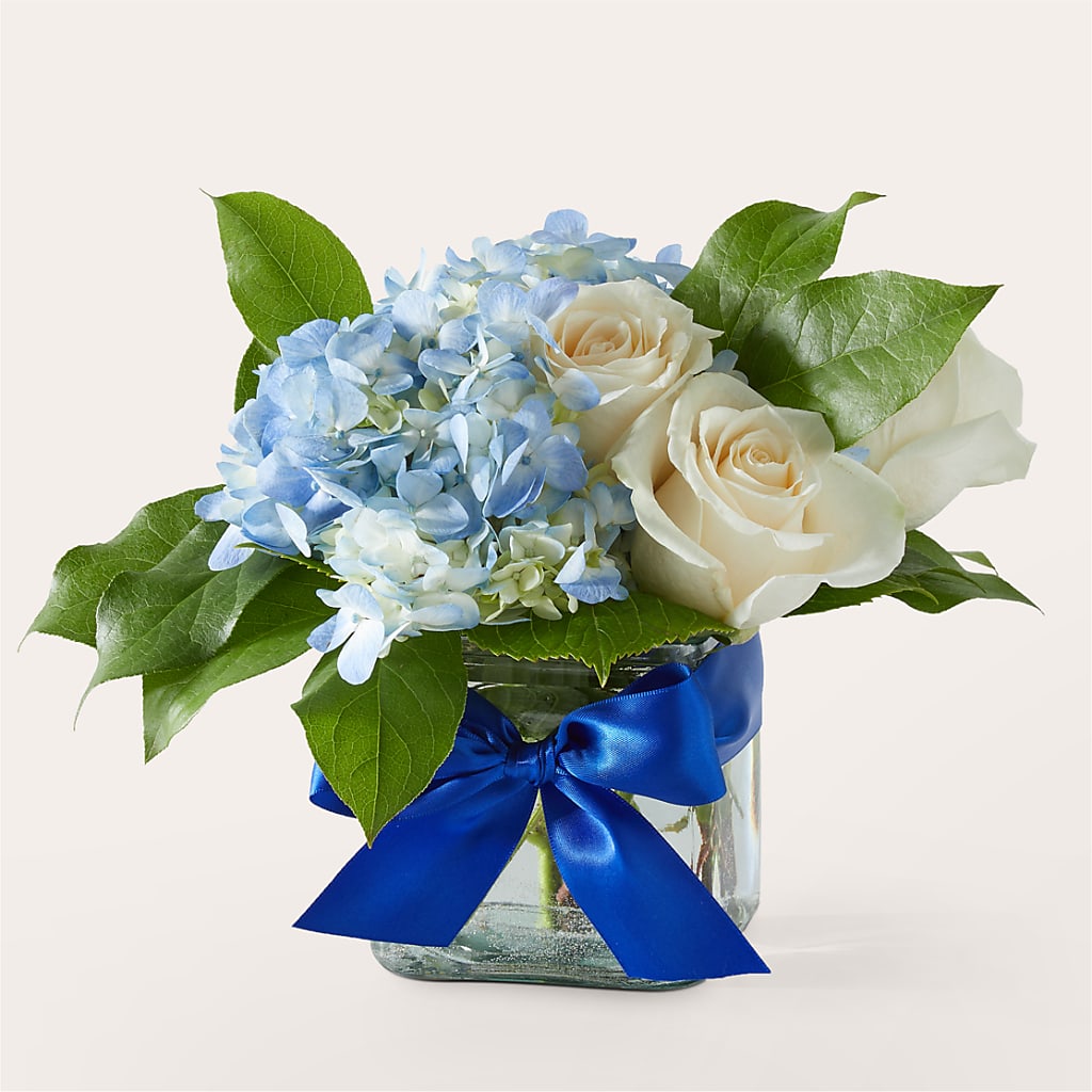 Sky Blue Delight Bouquet – Flowers By Robert Taylor Inc, West Covina CA