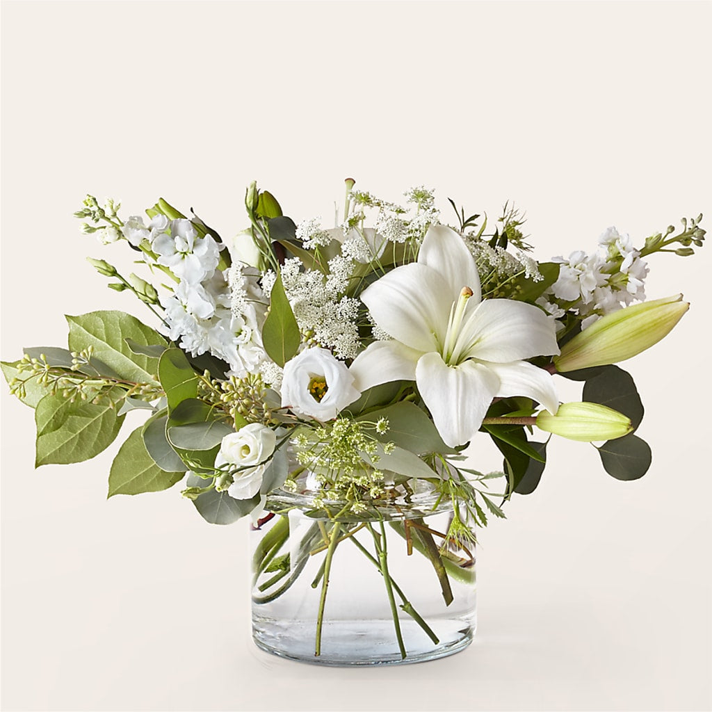 Alluring Elegance Bouquet – Flowers By Robert Taylor Inc, West Covina CA
