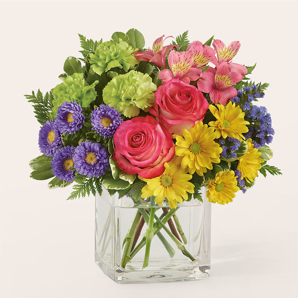 Candy Jar Bouquet – Flowers By Robert Taylor Inc, West Covina CA