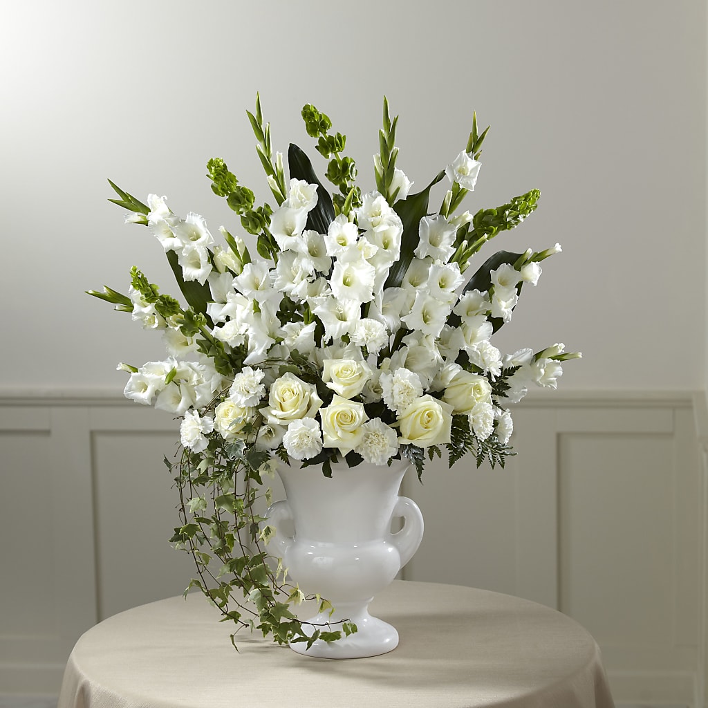 Fond Reflections Arrangement – Flowers By Robert Taylor Inc, West Covina CA