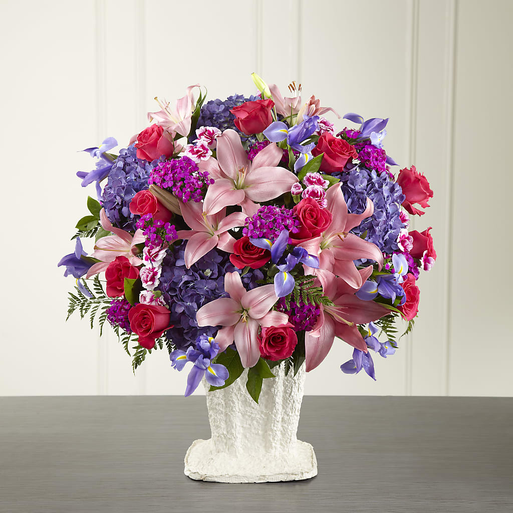 We Fondly Remember Arrangement – Flowers By Robert Taylor Inc, West Covina CA
