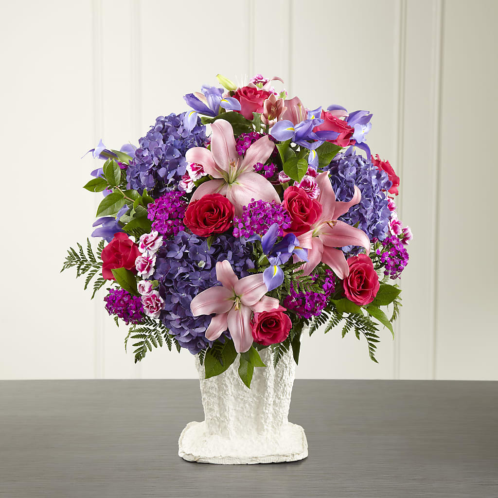 We Fondly Remember Arrangement – Flowers By Robert Taylor Inc, West Covina CA