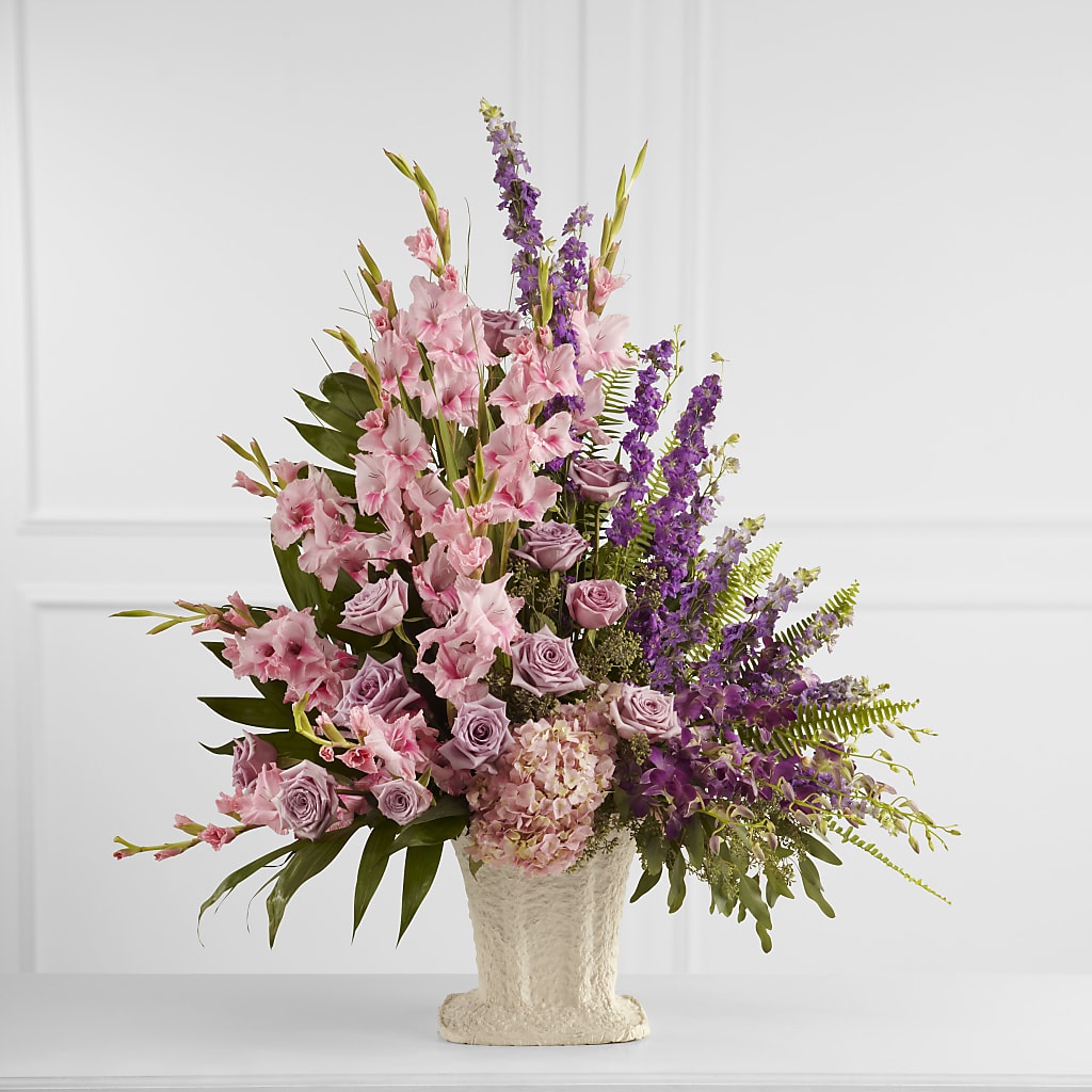 Flowing Garden Arrangement – Flowers By Robert Taylor Inc, West Covina CA