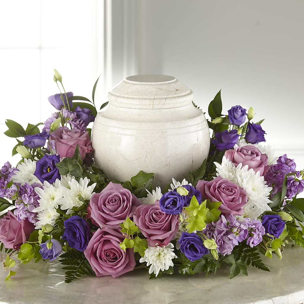 Blooming Sympathy Cremation Adornment – Flowers By Robert Taylor Inc, West Covina CA