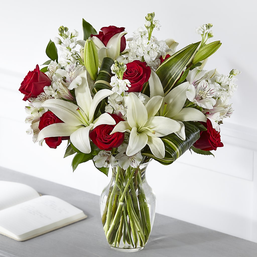 Loving Respect Bouquet – Flowers By Robert Taylor Inc, West Covina CA