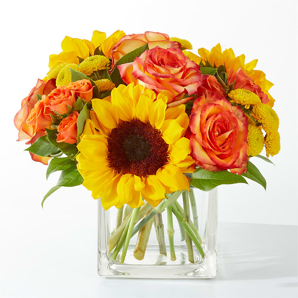 Picnic in the Park Bouquet – Flowers By Robert Taylor Inc, West Covina CA