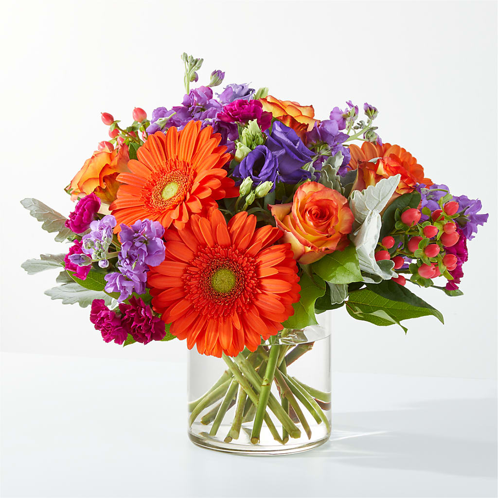 Sangria Bouquet – Flowers By Robert Taylor Inc, West Covina CA