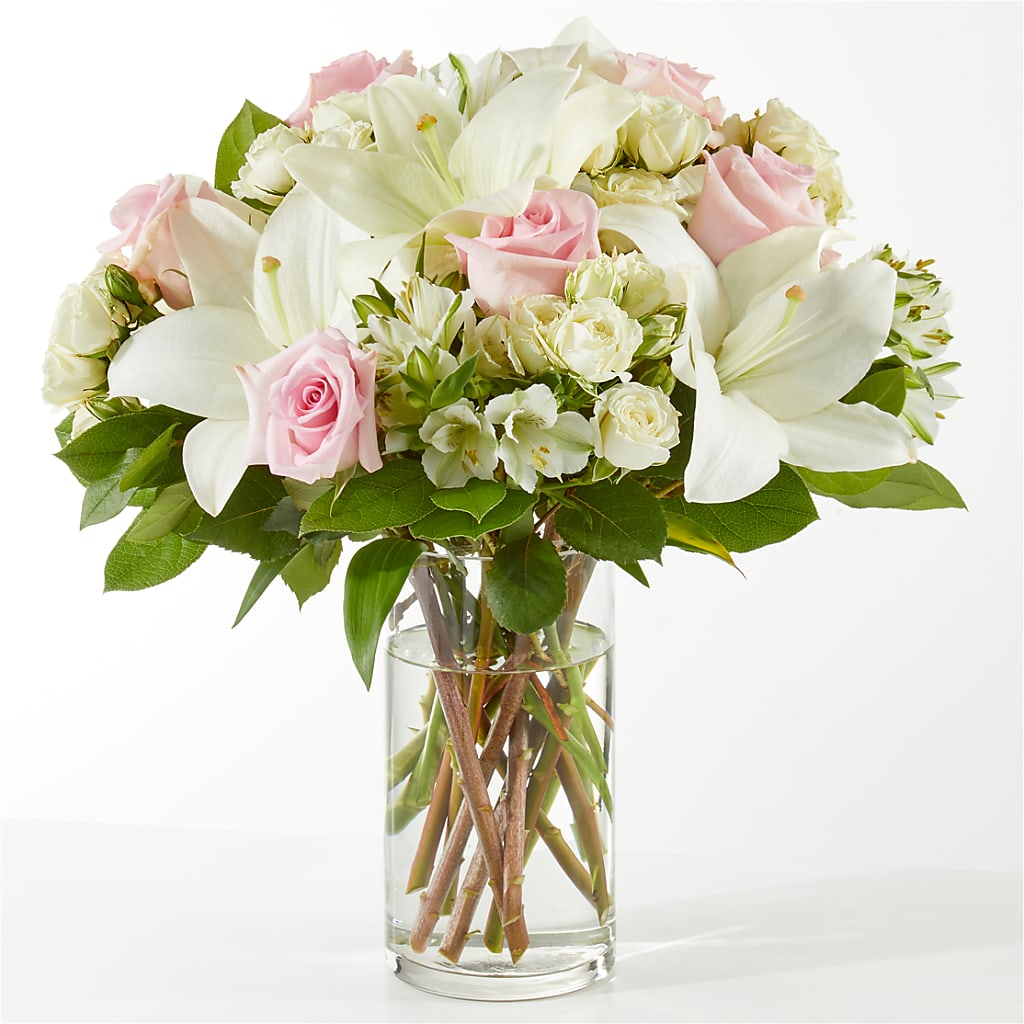 Kindhearted Bouquet – Flowers By Robert Taylor Inc, West Covina CA