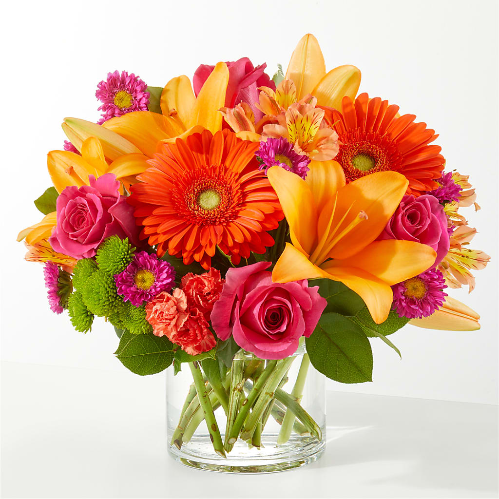 Soiree Bouquet – Flowers By Robert Taylor Inc, West Covina CA