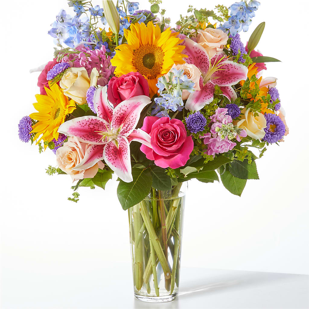 Dreamy Meadows Bouquet – Flowers By Robert Taylor Inc, West Covina CA