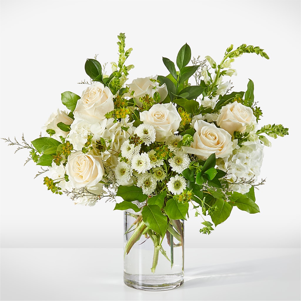 Hint of Vanilla Bouquet – Flowers By Robert Taylor Inc, West Covina CA