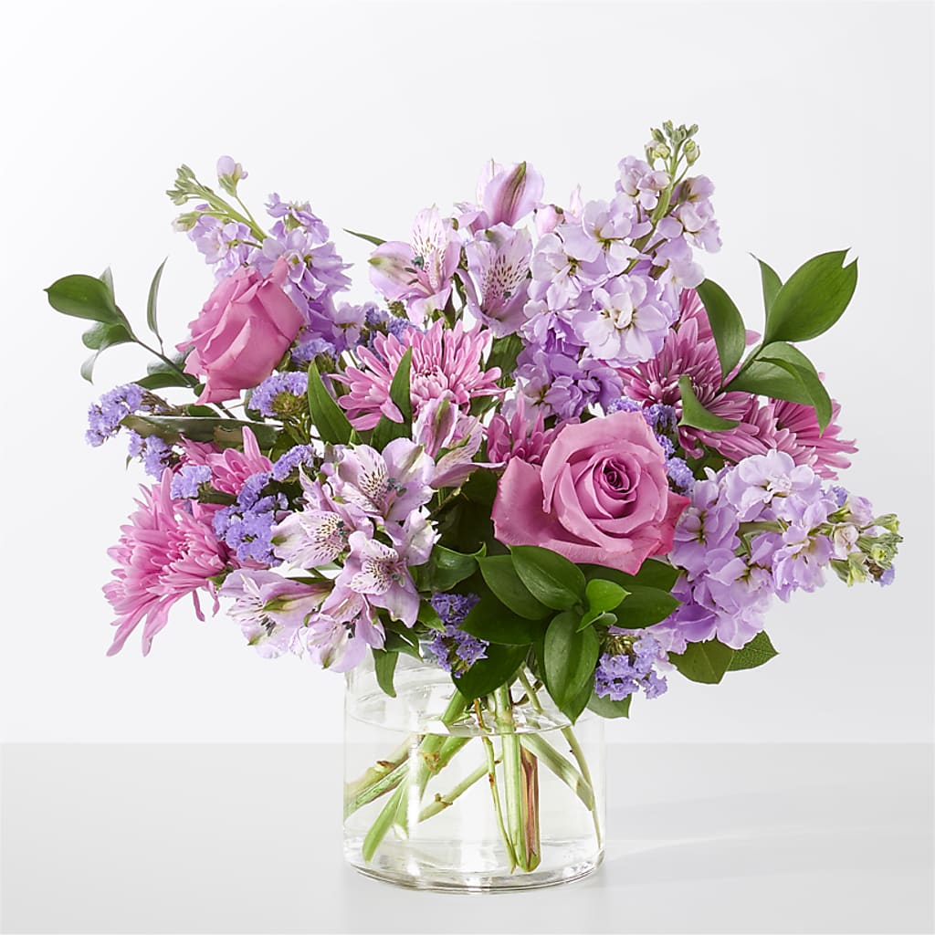 Cloud Nine Bouquet – Flowers By Robert Taylor Inc, West Covina CA