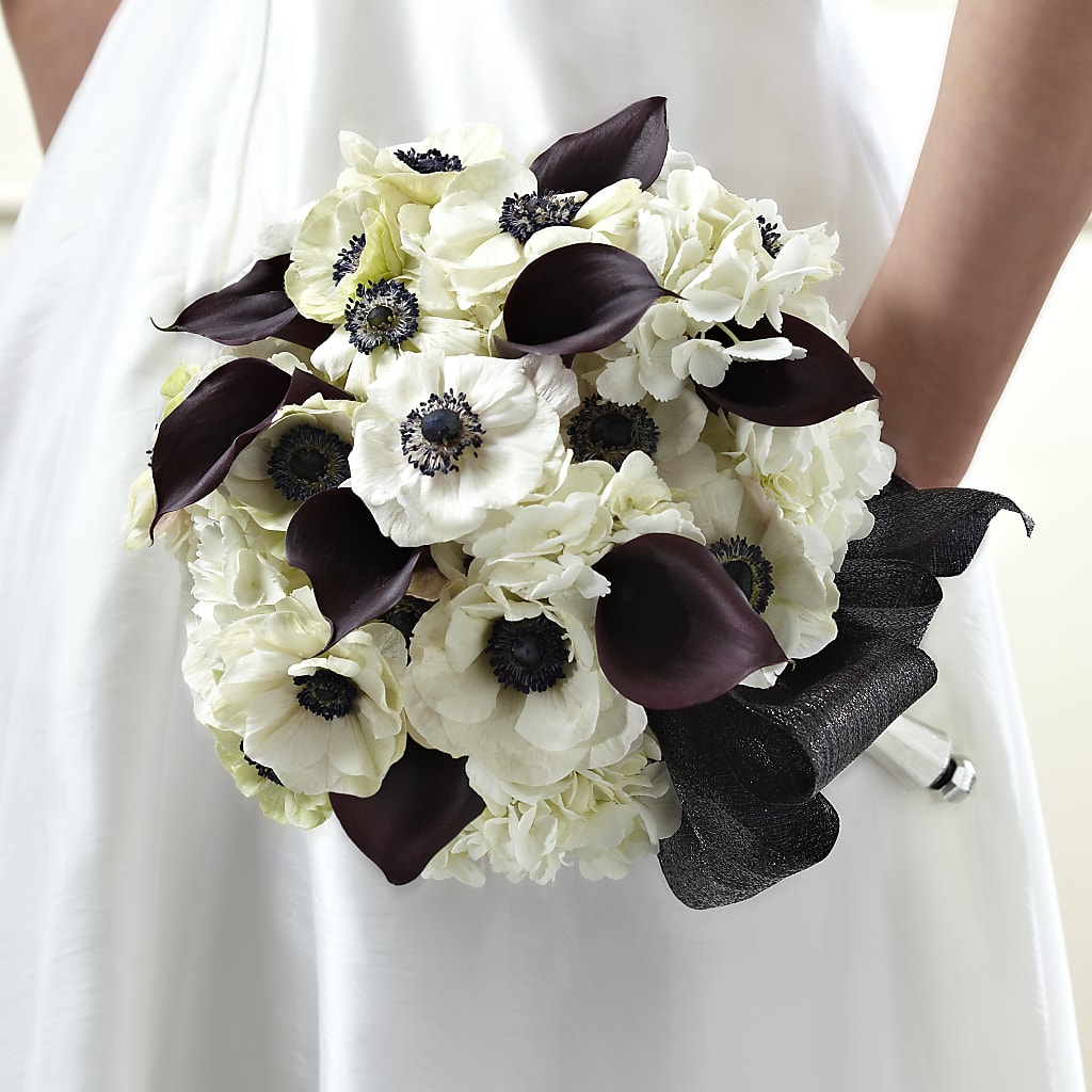 To Have and To Hold Bouquet – Flowers By Robert Taylor Inc, West Covina CA