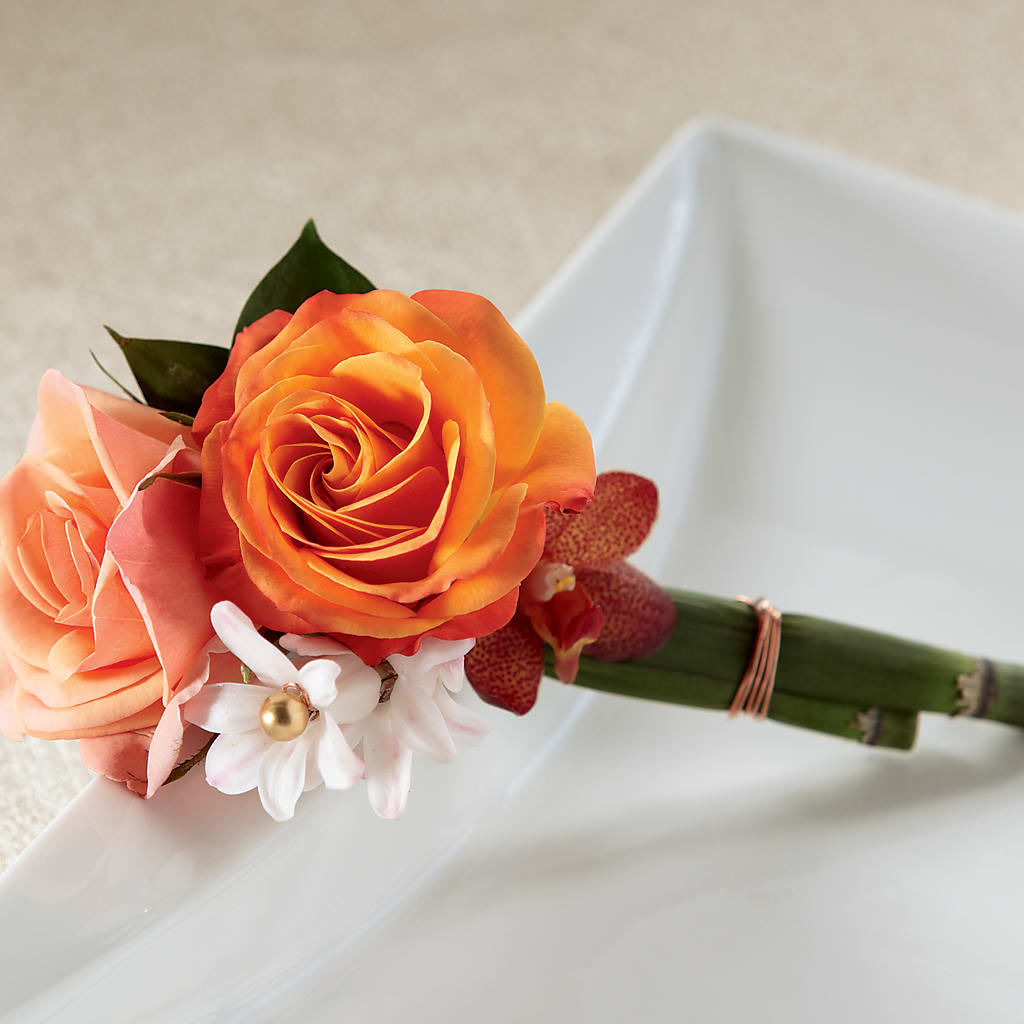Sunset Dream Boutonniere – Flowers By Robert Taylor Inc, West Covina CA
