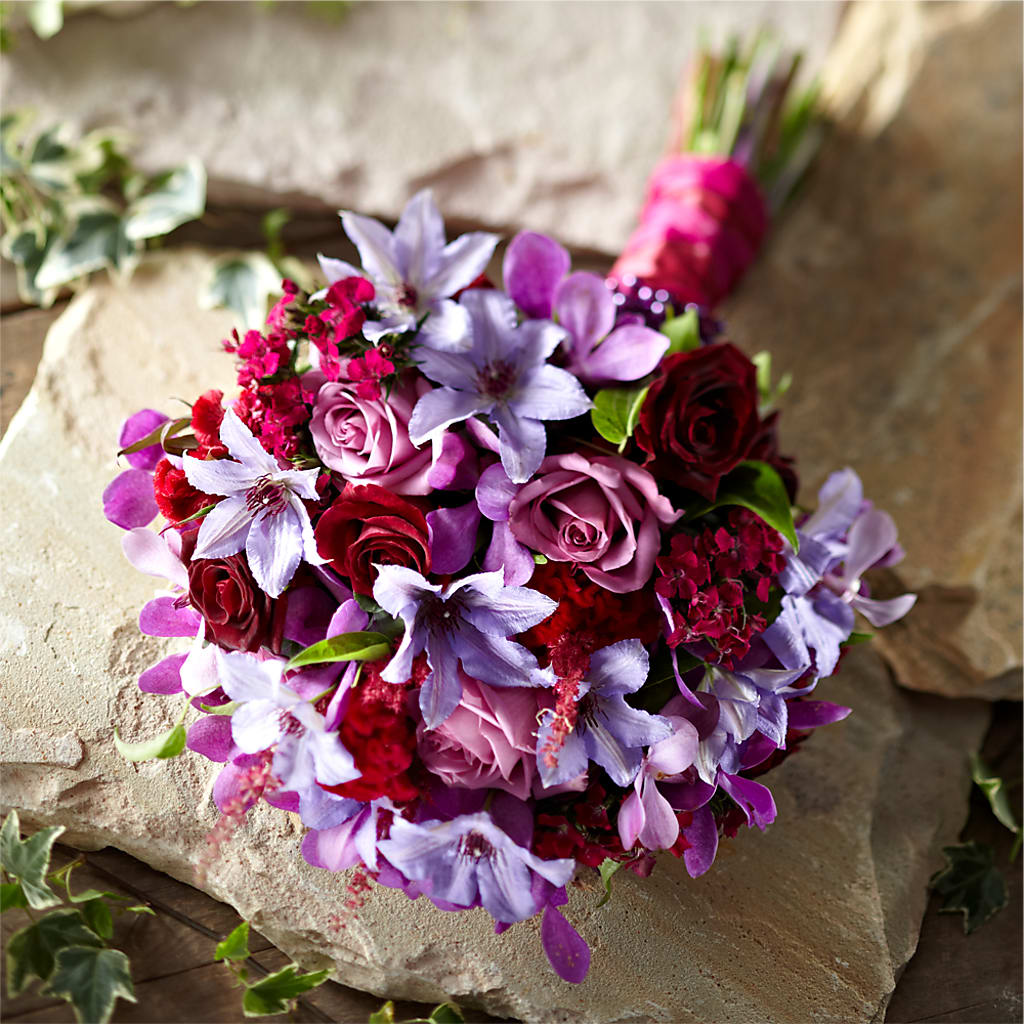 Enlightened Love Bouquet – Flowers By Robert Taylor Inc, West Covina CA