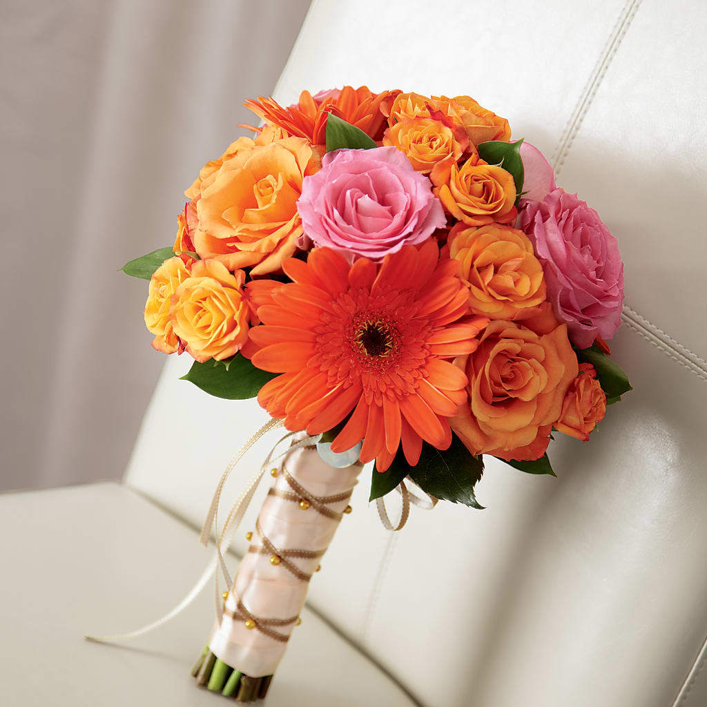 Lifetime of Love Bouquet – Flowers By Robert Taylor Inc, West Covina CA