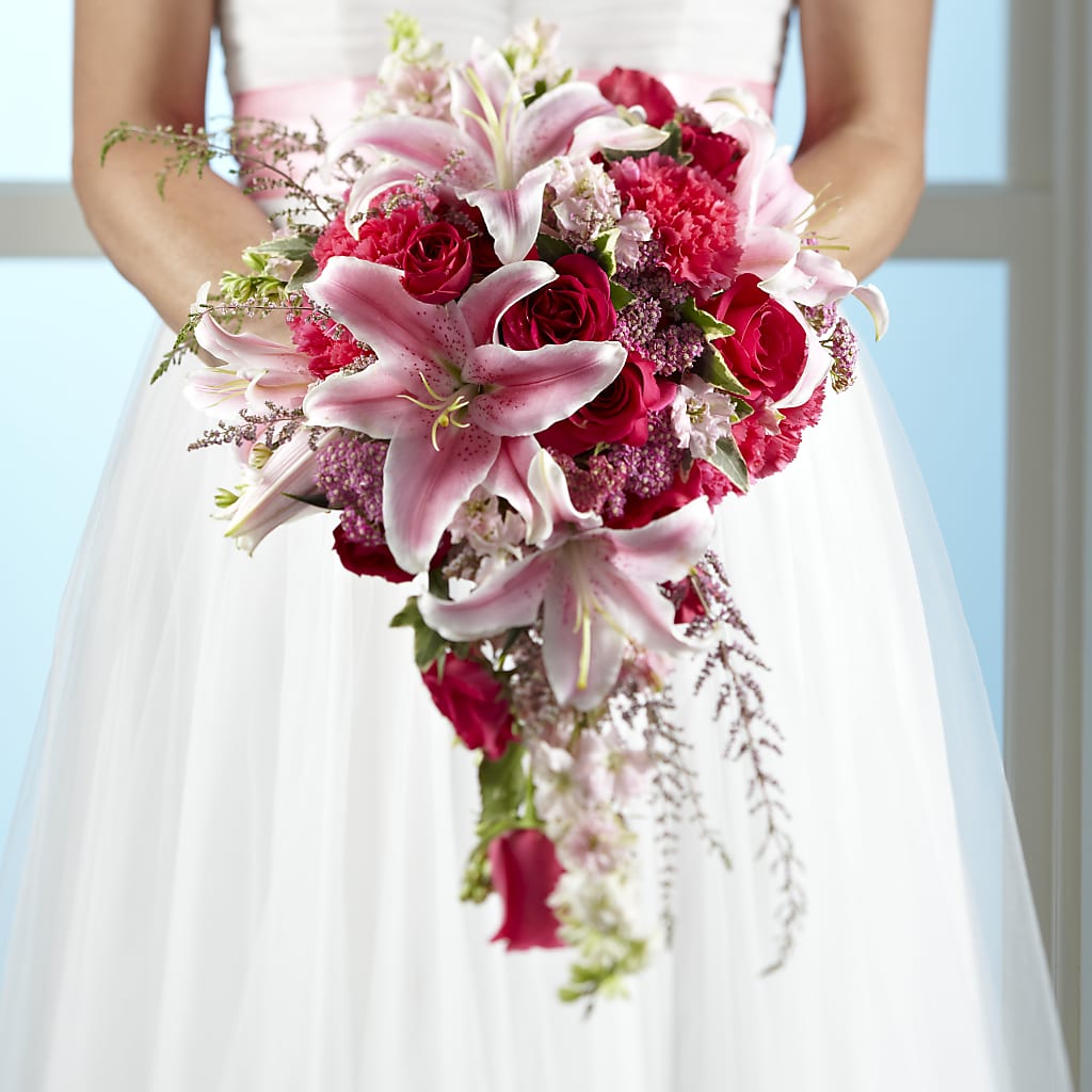 Lily & Rose Bouquet – Flowers By Robert Taylor Inc, West Covina CA