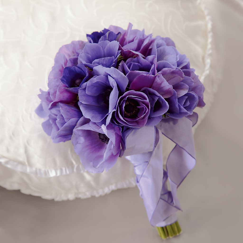 Purple Passion Bouquet – Flowers By Robert Taylor Inc, West Covina CA