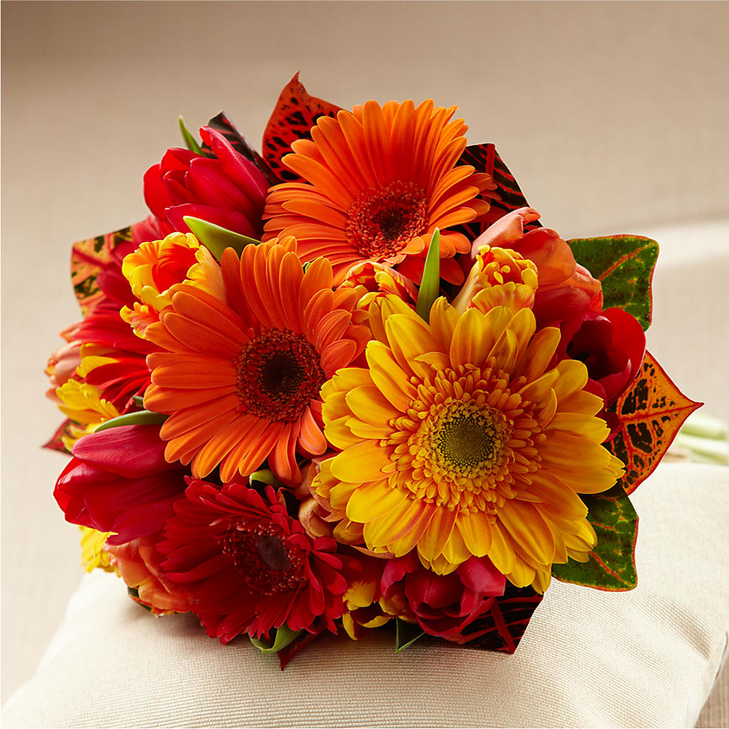 Sunglow Bouquet – Flowers By Robert Taylor Inc, West Covina CA