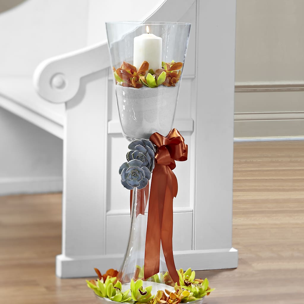 Matrimony Pew Decor – Flowers By Robert Taylor Inc, West Covina CA