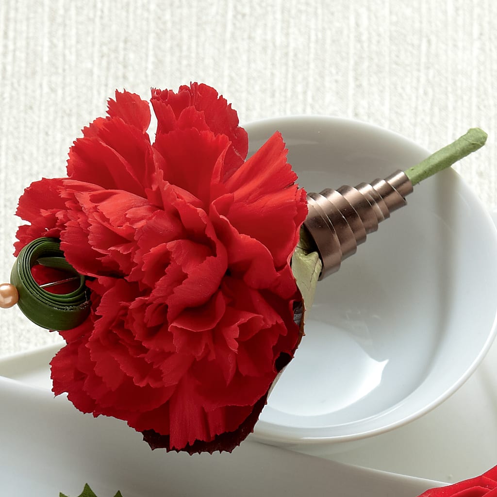 Red Carnation Boutonniere – Flowers By Robert Taylor Inc, West Covina CA