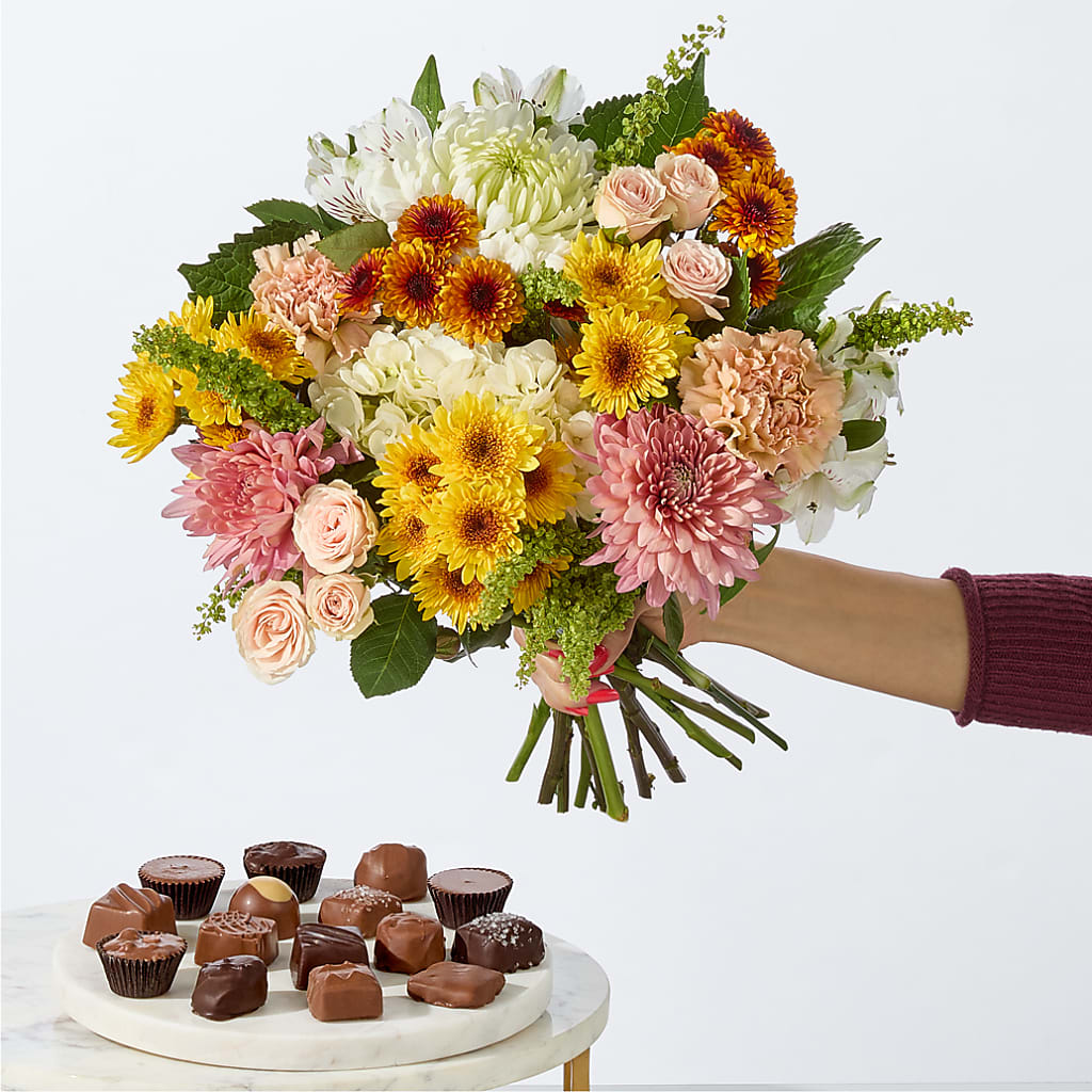 Fall Celebration Bouquet –  Flowers By Robert Taylor Inc, West Covina CA