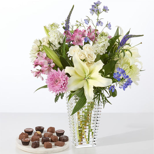 Winter Celebration Bouquet –  Flowers By Robert Taylor Inc, West Covina CA