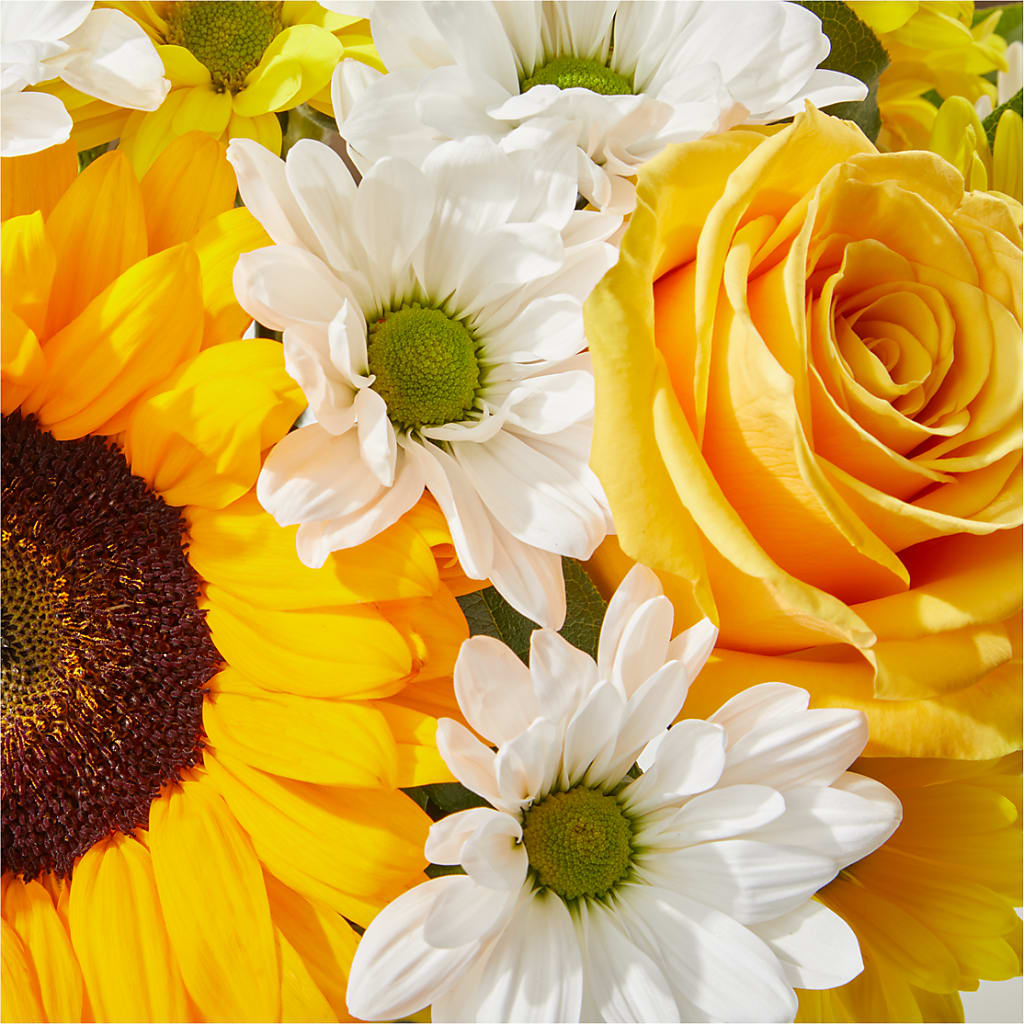 Be Happy Bouquet –  Flowers By Robert Taylor Inc, West Covina CA