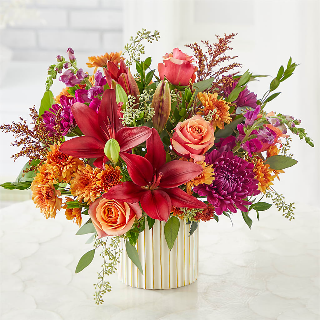 Burgundy Landscape Bouquet –  Flowers By Robert Taylor Inc, West Covina CA