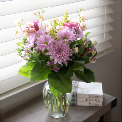 Pastel Tradition - A Florist Original –  Flowers By Robert Taylor Inc, West Covina CA