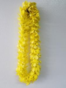 YELLOW ORCHID LEI DOUBLE –  Flowers By Robert Taylor Inc, West Covina CA