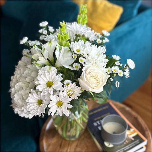 Classic Ivory – A Florist Original –  Flowers By Robert Taylor Inc, West Covina CA