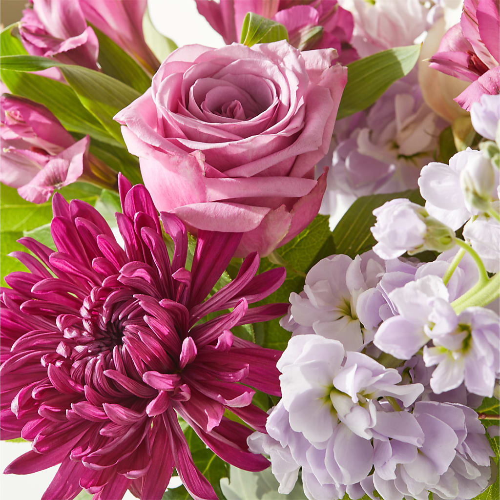 Amethyst Dreams Bouquet –  Flowers By Robert Taylor Inc, West Covina CA