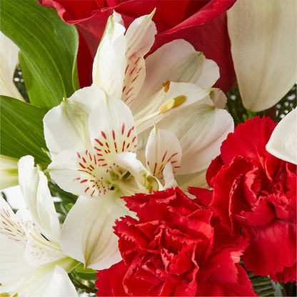Holiday Season Bouquet –  Flowers By Robert Taylor Inc, West Covina CA
