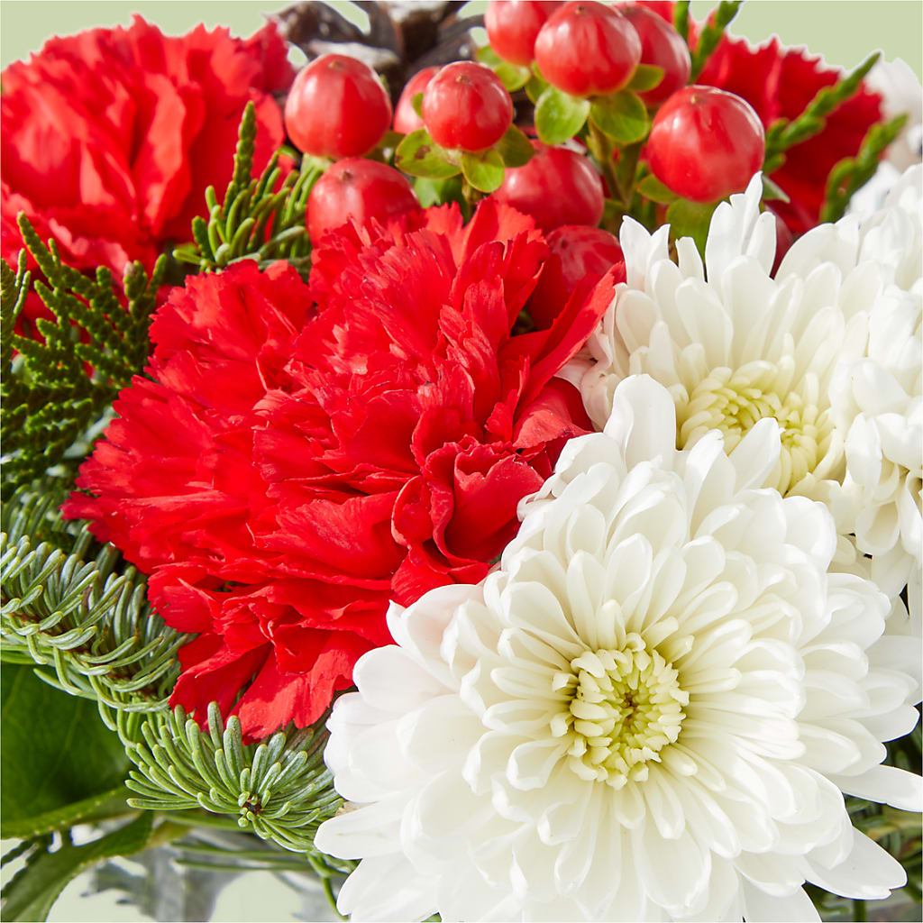 Snow Angel Bouquet –  Flowers By Robert Taylor Inc, West Covina CA