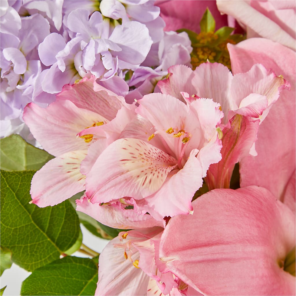 The Crown Jewel Bouquet –  Flowers By Robert Taylor Inc, West Covina CA