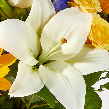 Wonderfully Sunny Bouquet –  Flowers By Robert Taylor Inc, West Covina CA