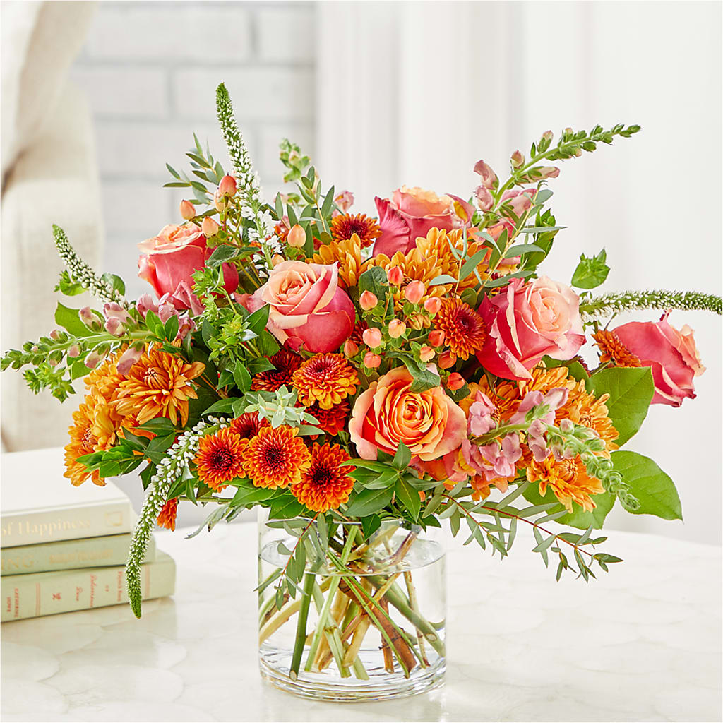 Leafy Trails Bouquet –  Flowers By Robert Taylor Inc, West Covina CA