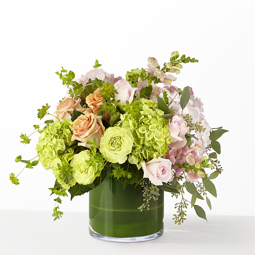 The Art Deco –  Flowers By Robert Taylor Inc, West Covina CA